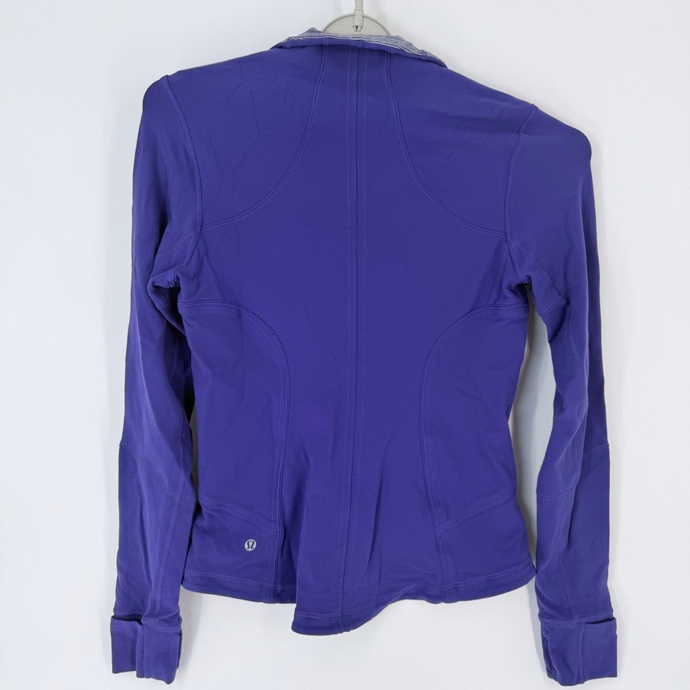 Lululemon Hustle In Your Bustle Jacket Womens 8 Purple Full-Zip Crop Thumb Holes - Picture 3 of 6